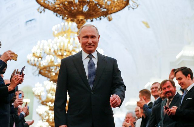 Điện Kremlin lên tiếng về "một nhiệm kỳ nữa cho ông Putin"