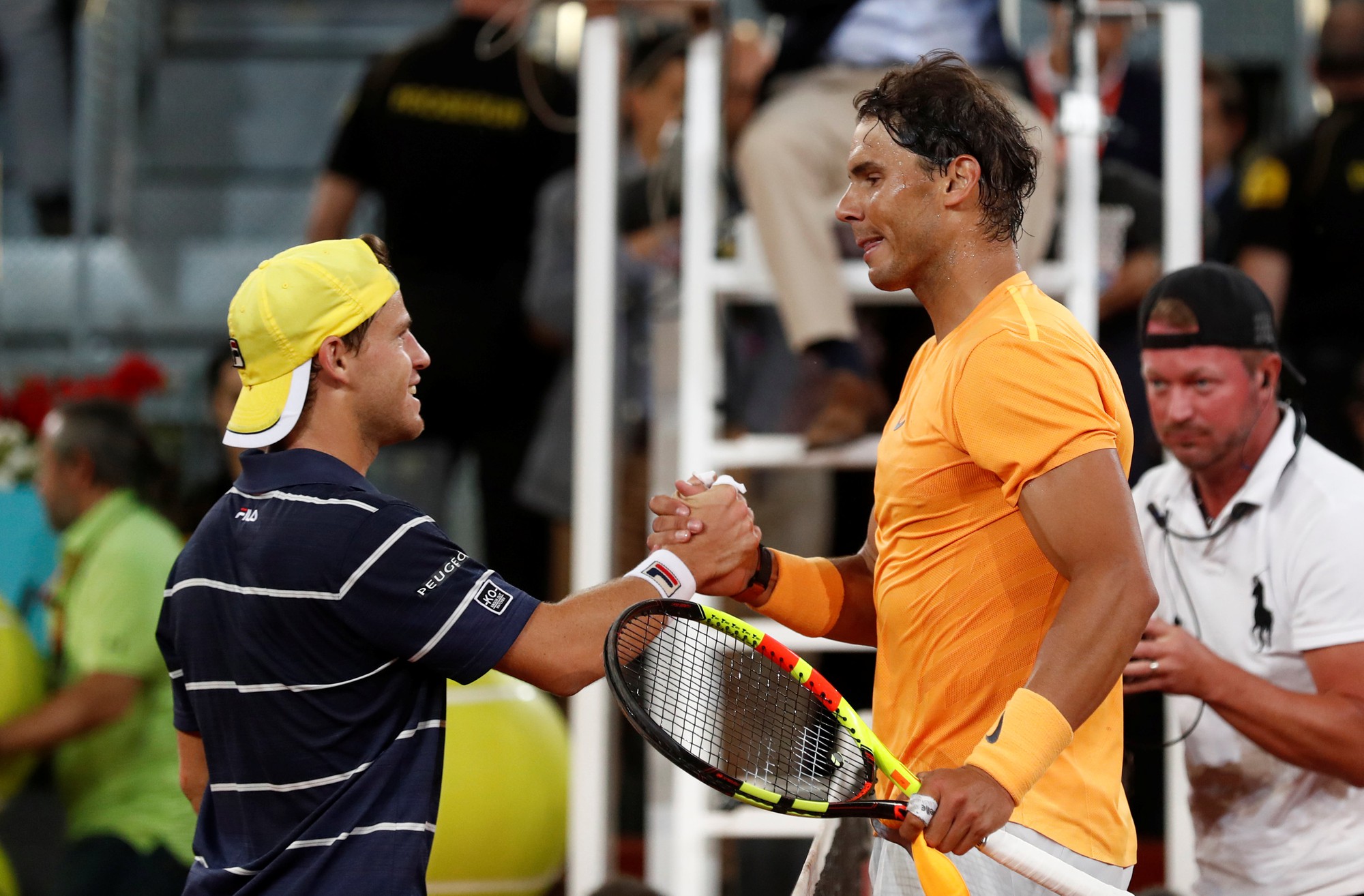 Vào tứ kết Madrid Open, Nadal phá thêm 1 kỷ lục - Ảnh 1.