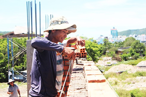 Hỗ trợ tiền đóng cho người tham gia BHXH tự nguyện