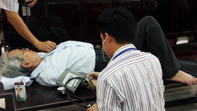 Vụ Nguyễn Khắc Thủy d&acirc;m &ocirc;: Đề nghị Ph&oacute; Thủ tướng Vũ Đức Đam can thiệp - Ảnh 1.