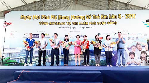 Vinataxi chung bước c&ugrave;ng Ph&uacute; Mỹ Hưng hướng về trẻ em lần 9-2018 - Ảnh 1.