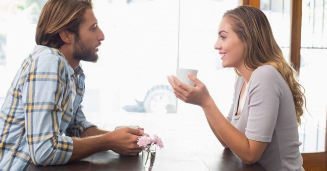 10 ng&ocirc;n ngữ h&igrave;nh thể chứng tỏ ch&agrave;ng kết bạn lắm rồi - Ảnh 2.