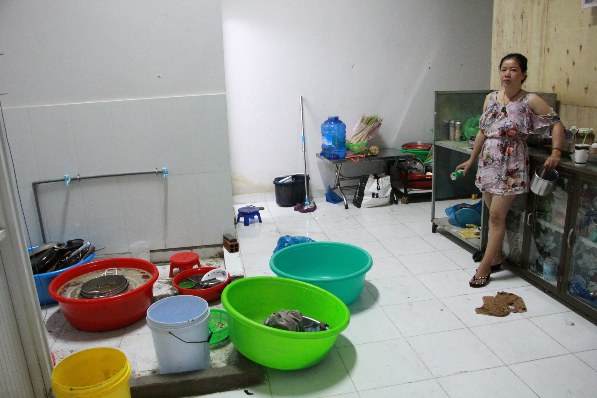 Dân chung cư HQC Plaza khổ sở vì cúp nước