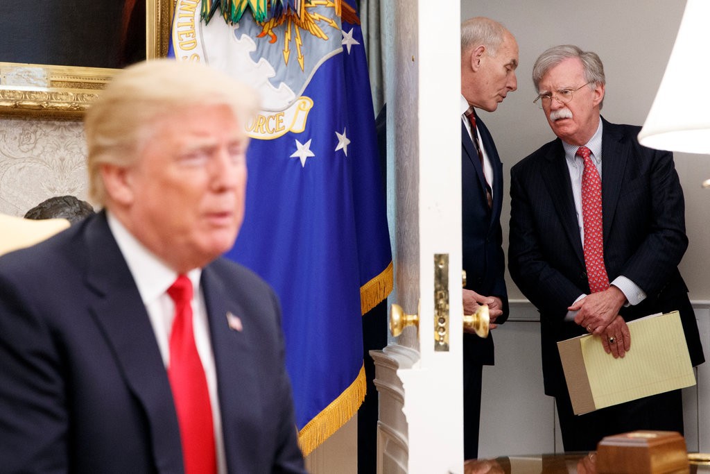 Hai mặt của chính sách ông Trump