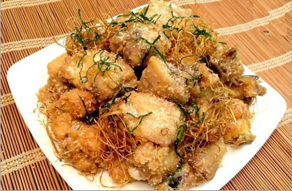 C&aacute;ch l&agrave;m g&agrave; rang muối ngon, đơn giản nhất - Ảnh 1.