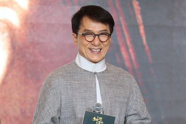 Sao Hoa ngữ bị tẩy chay vì quỵt tiền