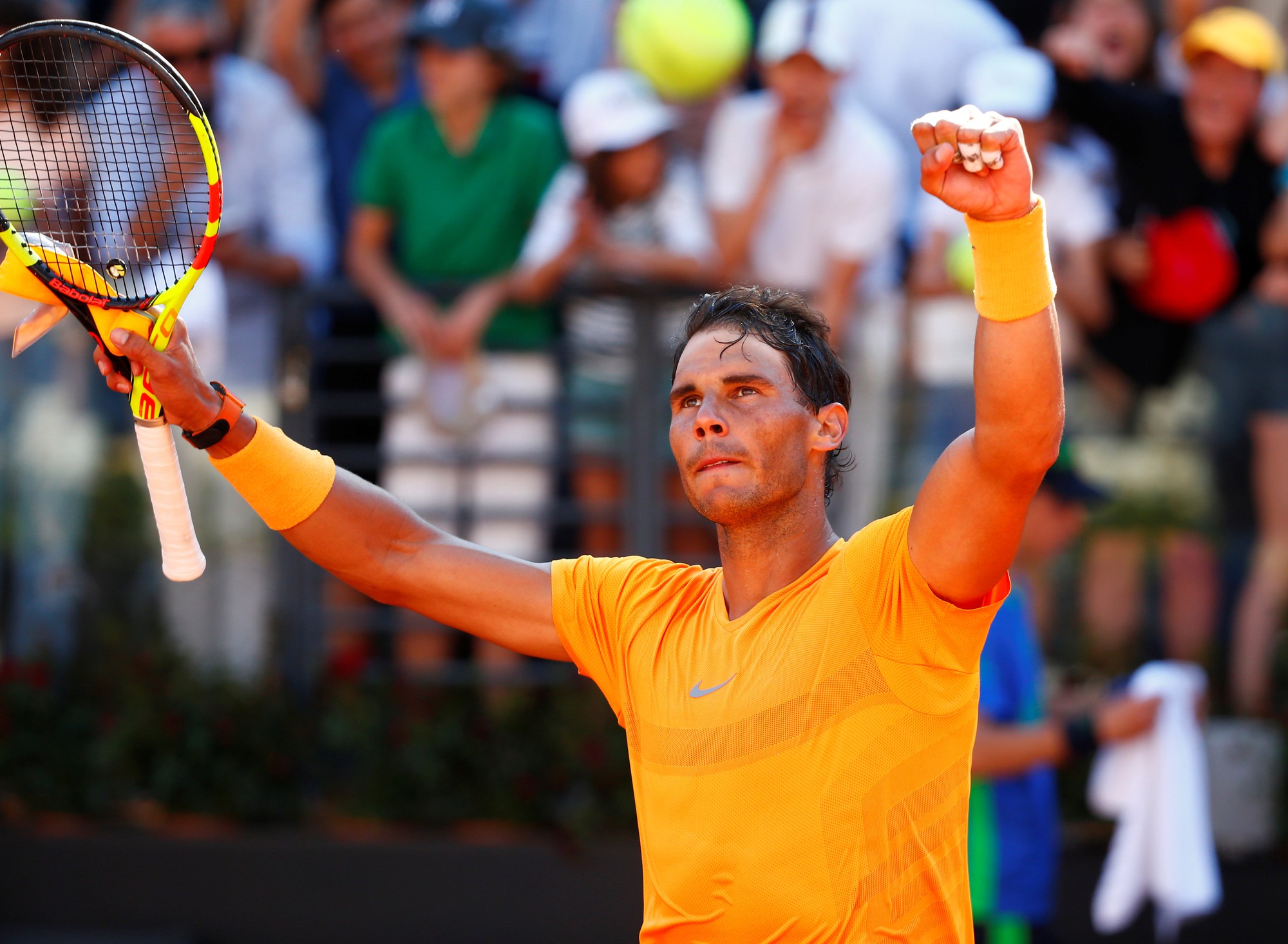 Djokovic và Sharapova cùng dừng bước ở bán kết Rome Open