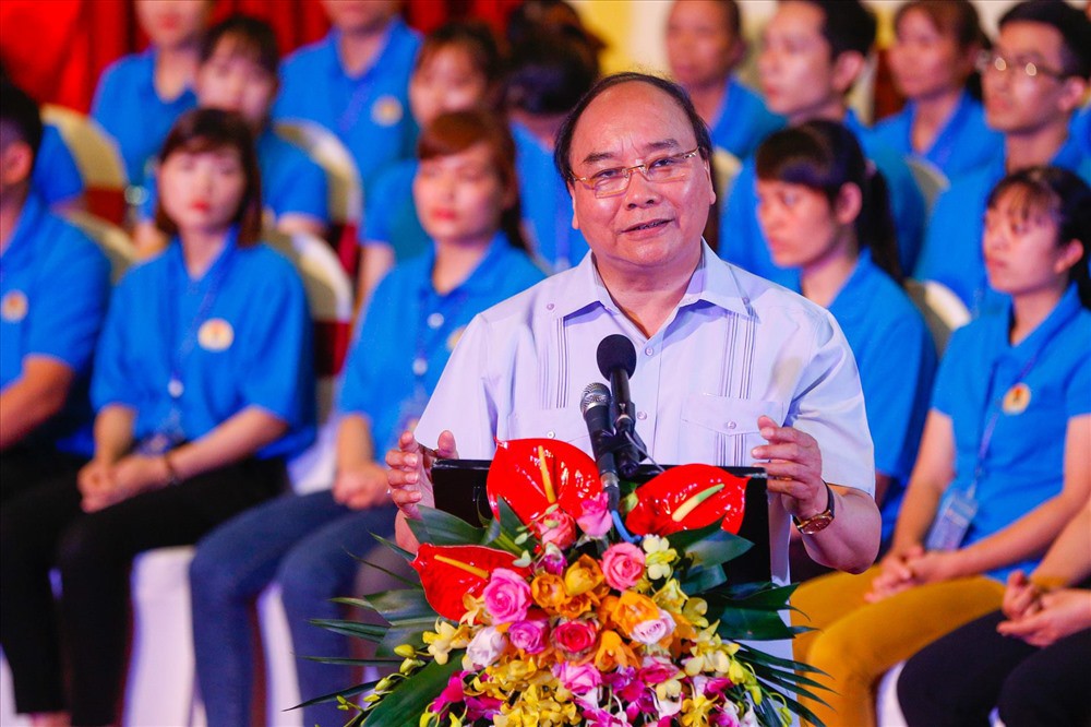Thủ tướng đối thoại, lắng nghe những lời nói thật của công nhân
