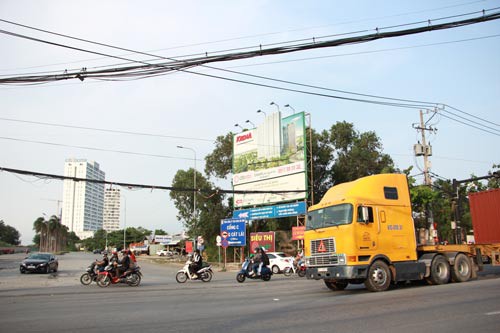 Cảng biển bị "bao vây"