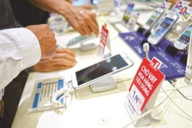 Lãi ‘cắt cổ’ 85%: Vung tay vay tiền ăn tiêu rồi oằn lưng trả nợ