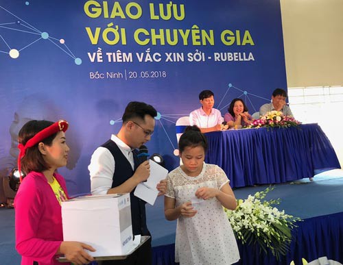 Chặn mối lo dịch bùng phát ở khu công nghiệp