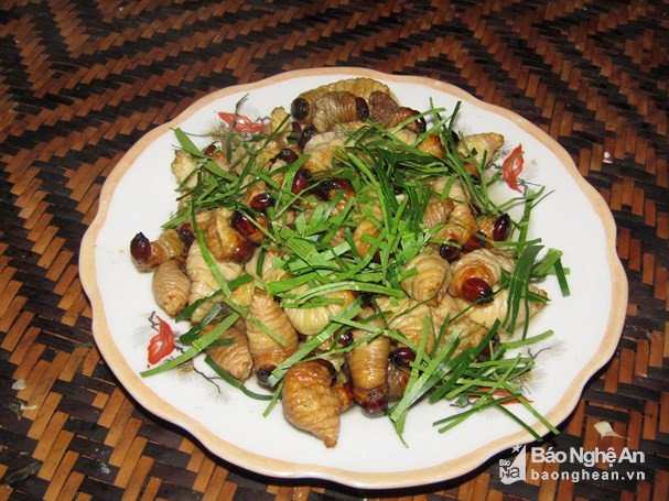 Săn đuông cọ làm đặc sản - không phải ai cũng dám ăn! - Ảnh 6.