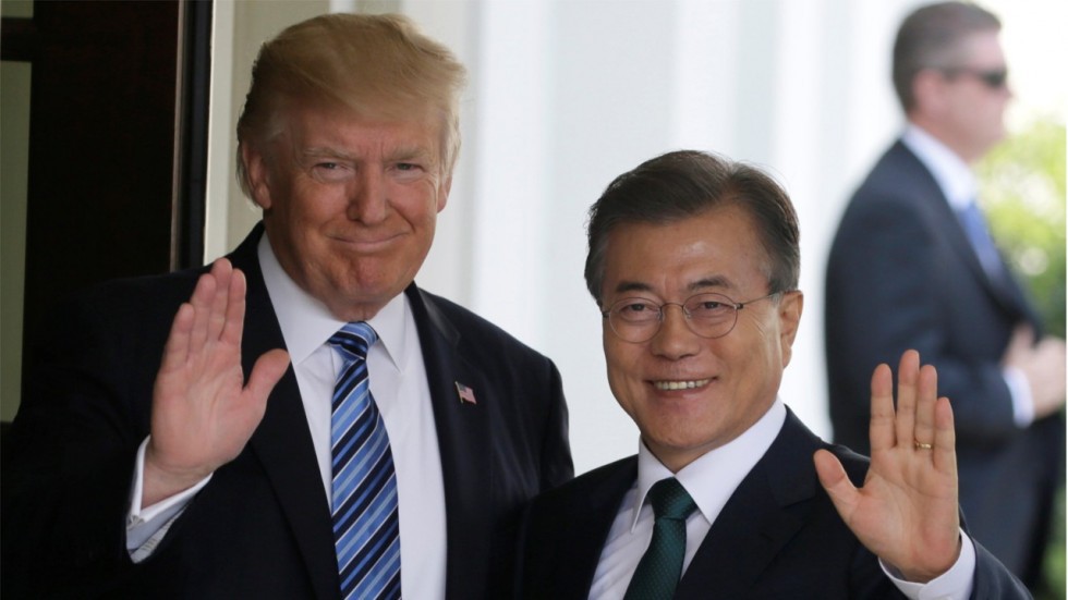G&oacute;t ch&acirc;n Achilles của &ocirc;ng Trump trước Triều Ti&ecirc;n - Ảnh 2.