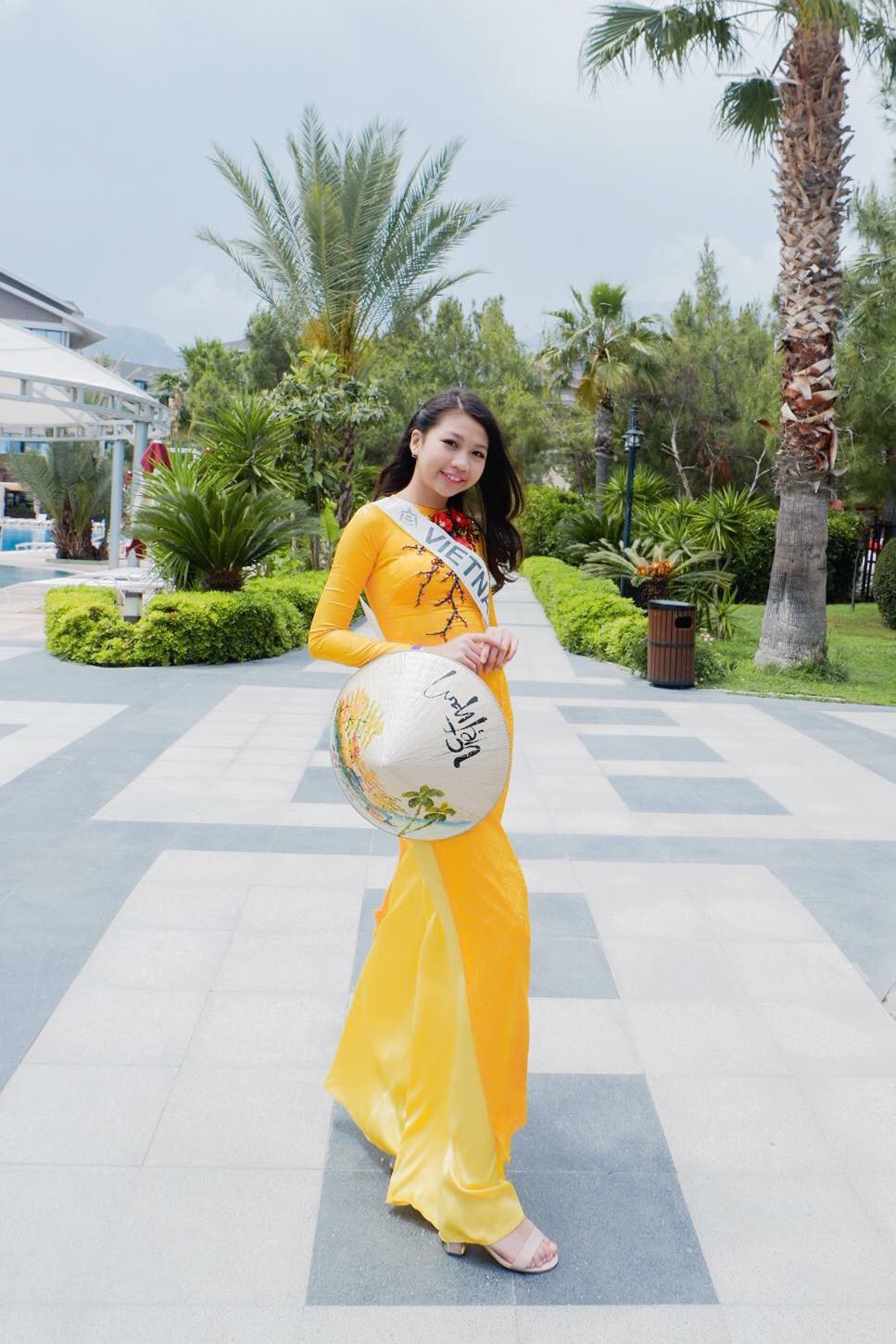 13 tuổi, mẫu nh&iacute; Việt đăng quang Hoa hậu Ho&agrave;n vũ nh&iacute; 2018 - Ảnh 5.