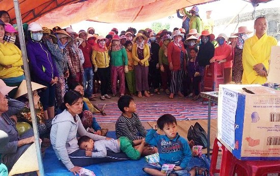 Vật thể lạ phát nổ khiến 3 ngư dân tử vong - Ảnh 1.