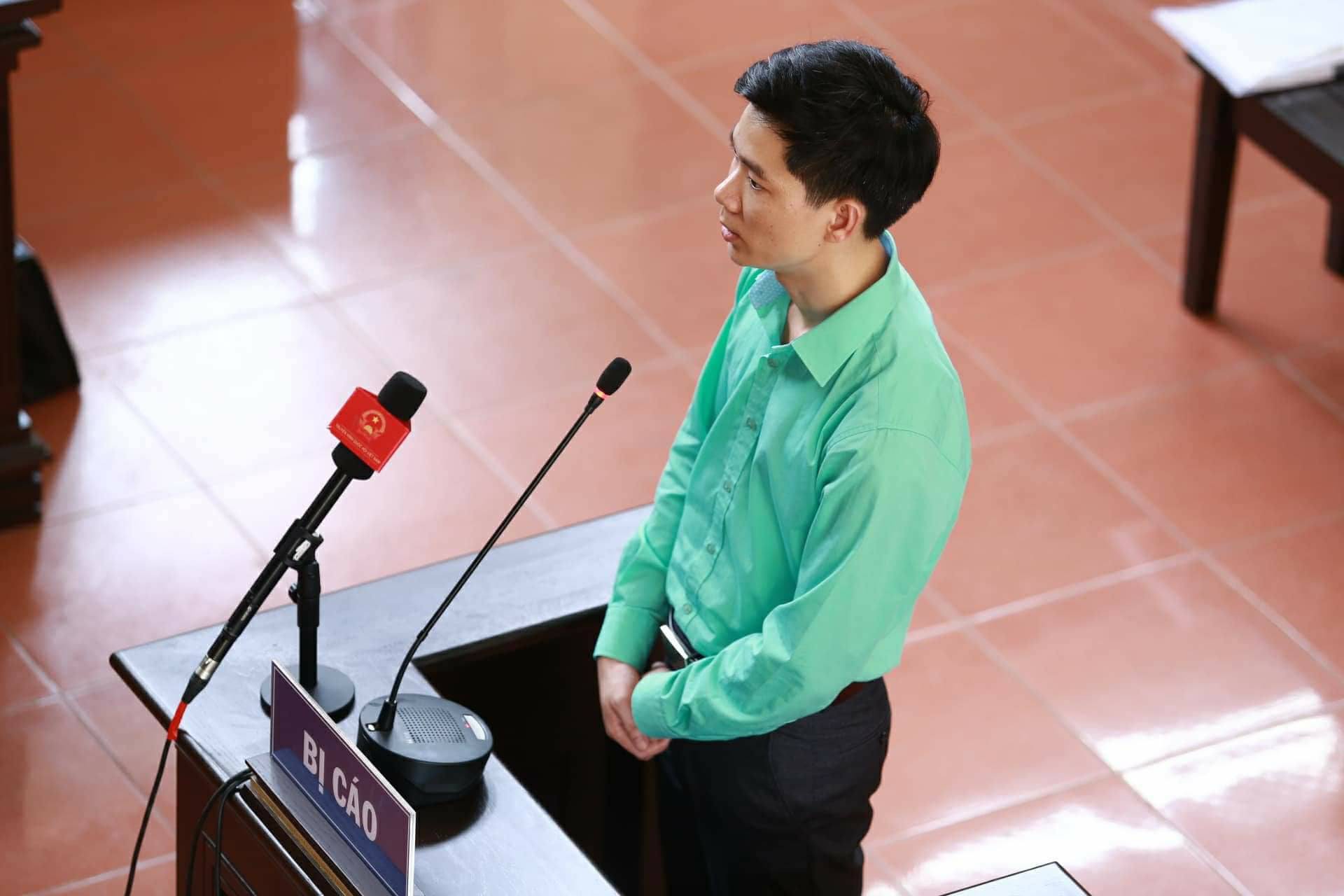 B&aacute;c sĩ Ho&agrave;ng C&ocirc;ng Lương phủ nhận lời khai của cựu gi&aacute;m đốc BVĐK H&ograve;a B&igrave;nh - Ảnh 1.