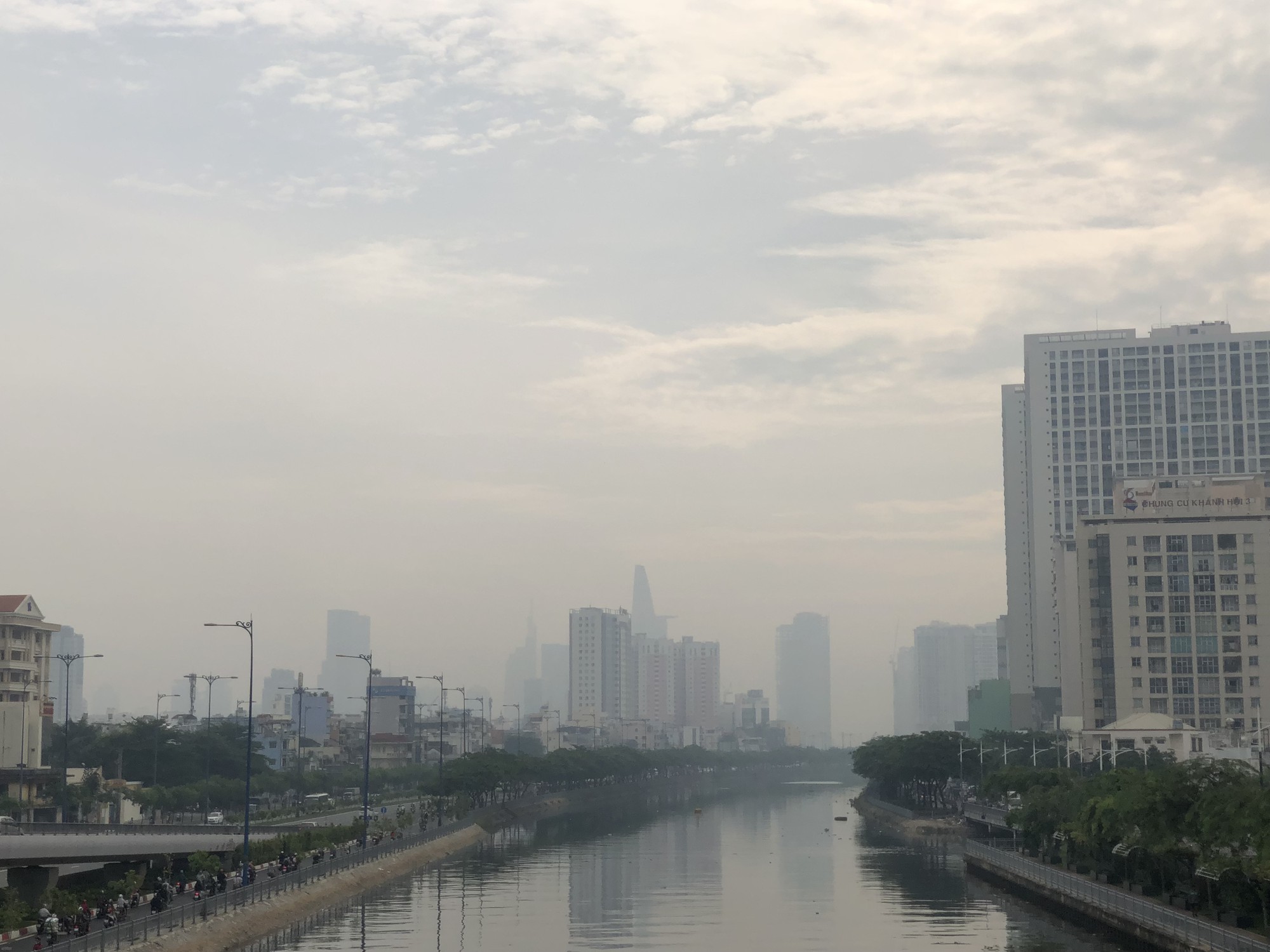 Kiểm tra hiện tượng ô nhiễm không khí ở TP HCM