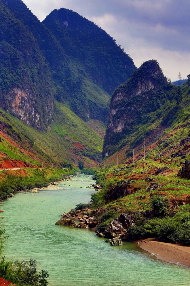 Toàn cảnh vẻ đẹp hùng vĩ của Hà Giang những ngày vào hạ - Ảnh 10.