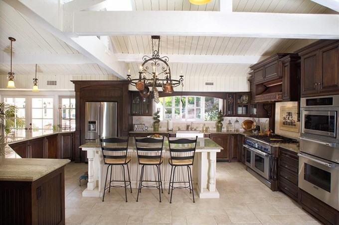 Điền trang thơ mộng rộng hơn 20.000 m2 của Miley Cyrus - Ảnh 11.