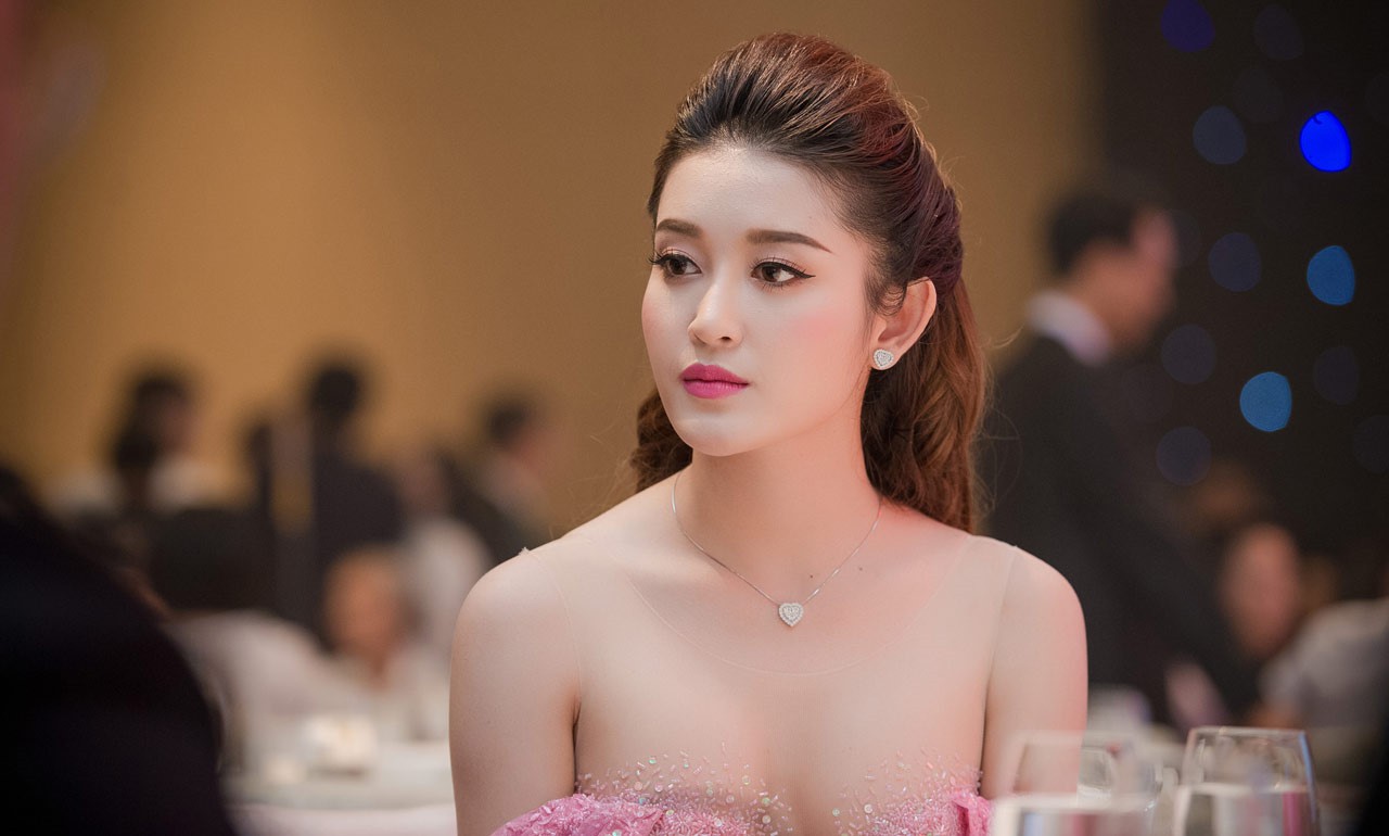 Đỗ Mỹ Linh dừng ch&acirc;n, Huyền My tiếp tục cuộc chiến - Ảnh 3.