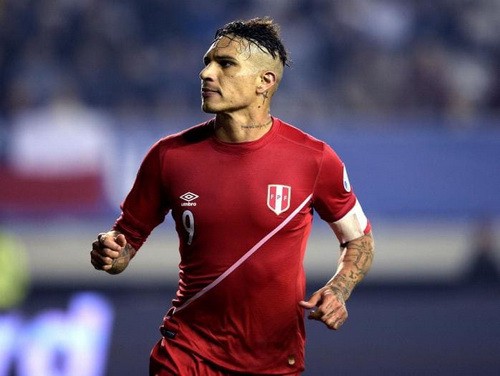 Một t&aacute;ch tr&agrave; khiến thủ qu&acirc;n tuyển Peru lỡ hẹn với World Cup - Ảnh 4.