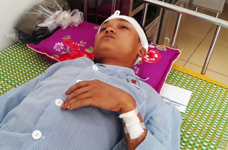 Hành khách tàu SE19 bàng hoàng thuật lại thời khắc xảy ra tai nạn kinh hoàng