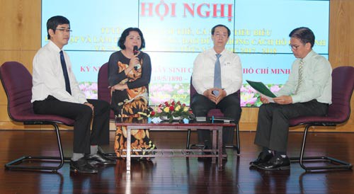 Tuyên dương điển hình học tập Bác Hồ