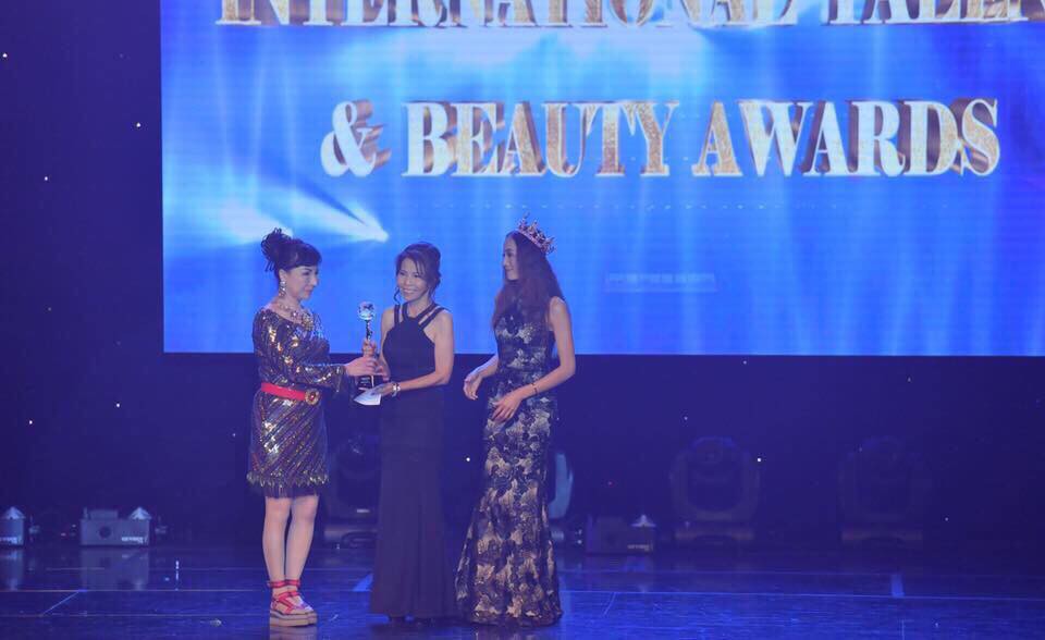 Trao thưởng tại International Talent & Beauty Awards 2018 - Ảnh 3.