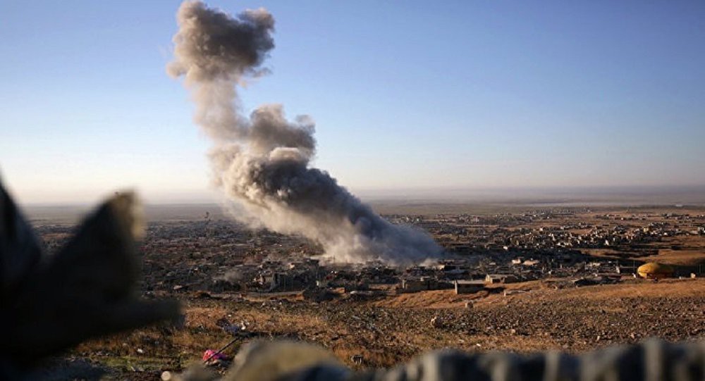 Quân đội Syria dính không kích chết người, Mỹ bác bỏ có dính líu