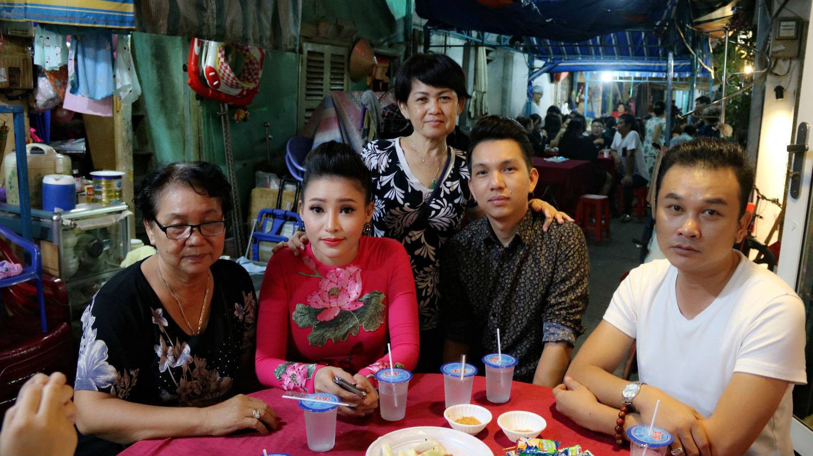 Nước mắt rơi tiễn biệt N&agrave;ng Tấm Bạch Lan - Ảnh 7.