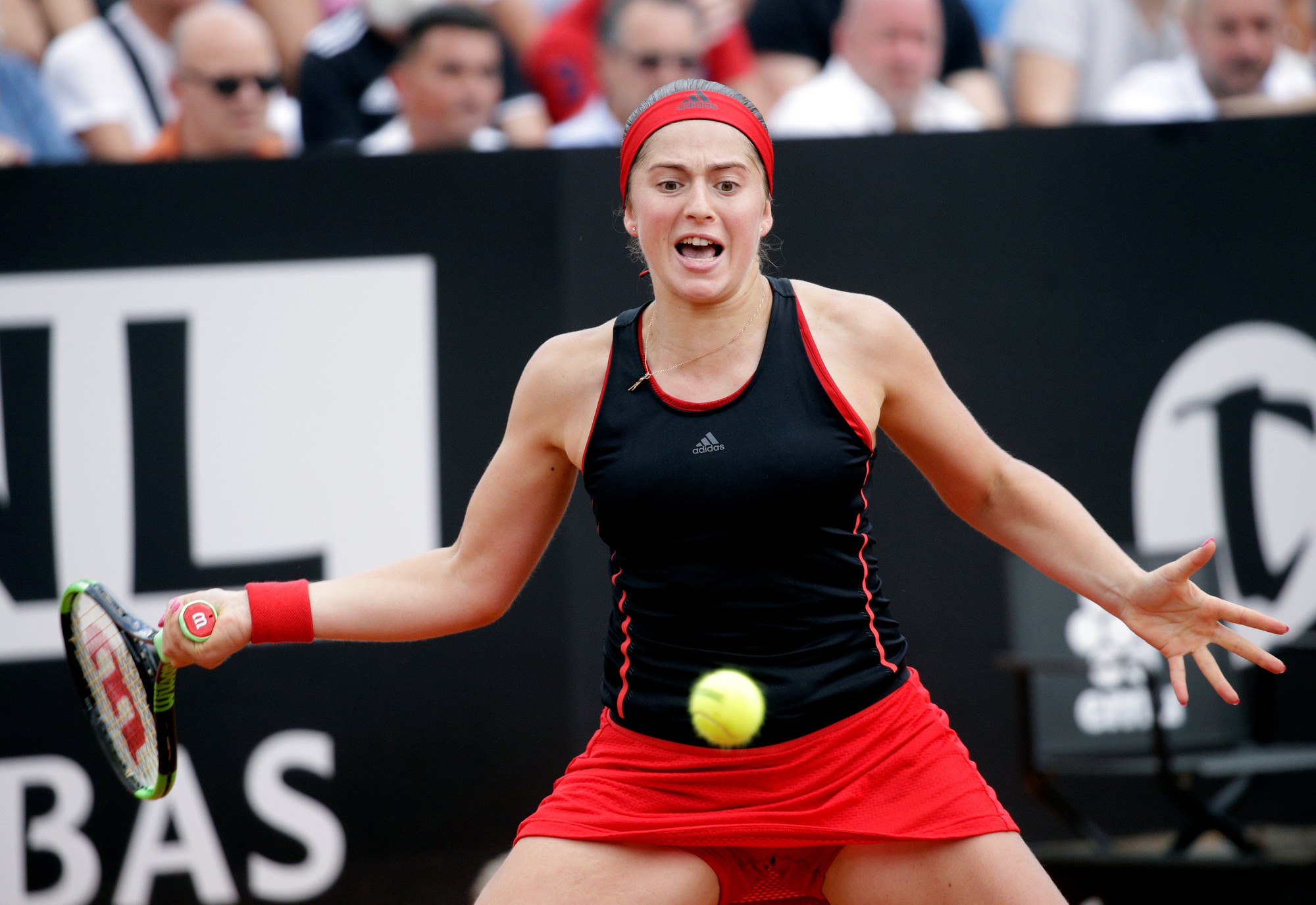 Roland Garros 2018: Vô địch nữ và Venus bị loại ngay ngày đầu
