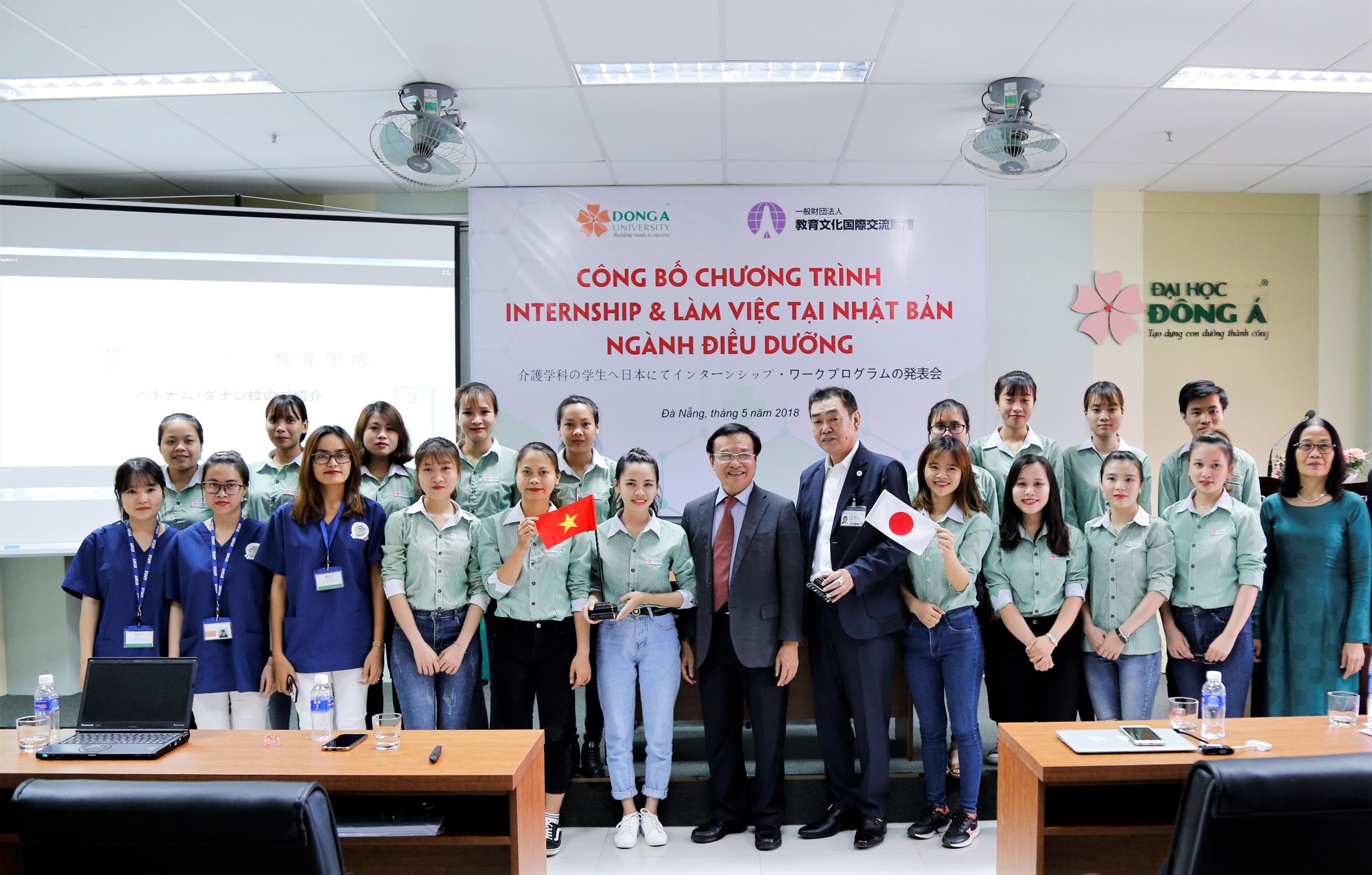 ĐH Đ&ocirc;ng &Aacute; v&agrave; Học viện Gi&aacute;o dục Nanakamado Nhật Bản k&yacute; kết hợp t&aacute;c - Ảnh 2.