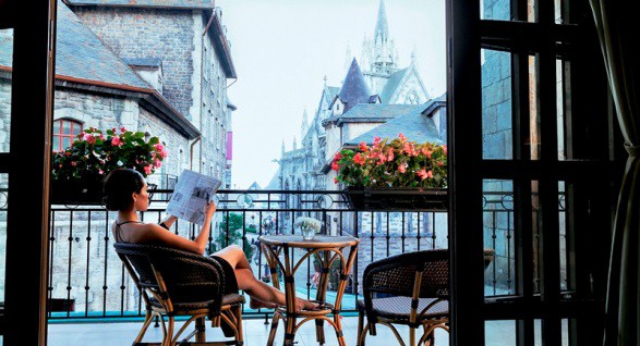 Cách dễ ợt để có một kỳ nghỉ ở “châu Âu thu nhỏ” cho hai người