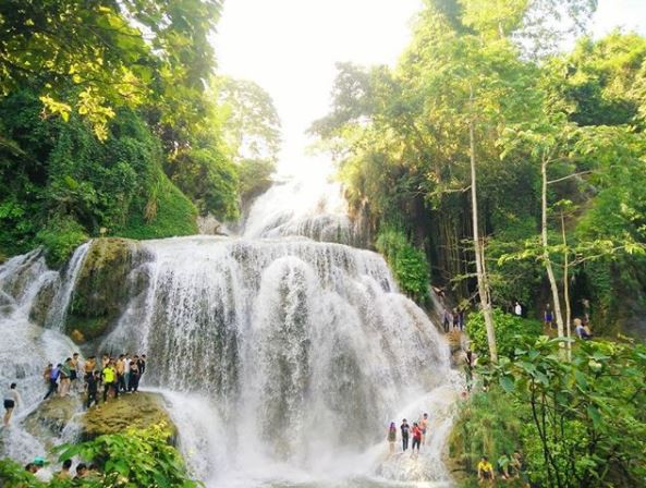 Ph&aacute;t sốt&rdquo; với th&aacute;c nước đẹp như ti&ecirc;n cảnh ngay gần H&agrave; Nội - Ảnh 4.