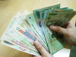 Vì sao cán bộ dễ “ăn chặn” tiền chính sách?