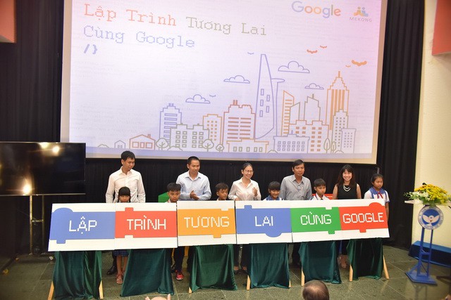 Google chắp cánh sáng tạo với dự án "Lập trình tương lai" cho trẻ