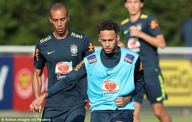 Tuyển Brazil "xông đất" nhà mới tuyệt đẹp của Tottenham
