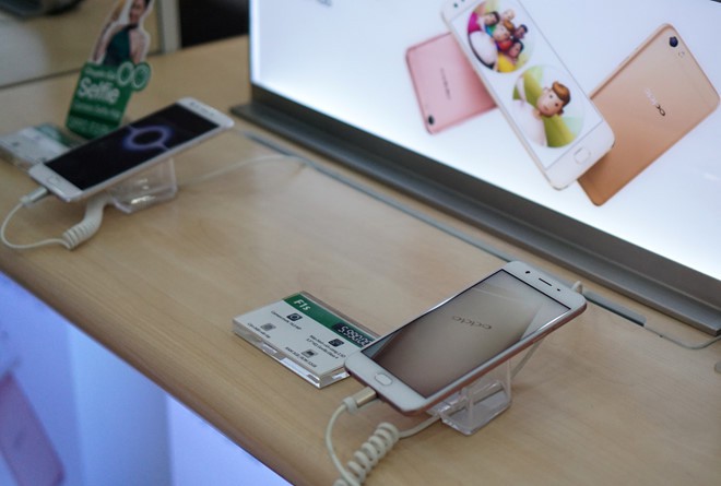 Thị trường di động Việt Nam: Đâu rồi HTC, Sony?