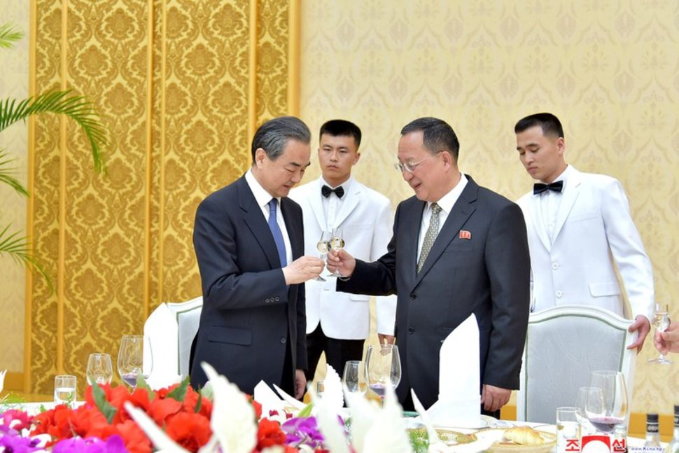 Triều Tiên chịu tiêu hủy kho tên lửa đạn đạo liên lục địa?