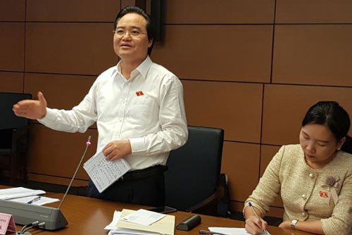 Học phí đổi thành giá dịch vụ đào tạo!