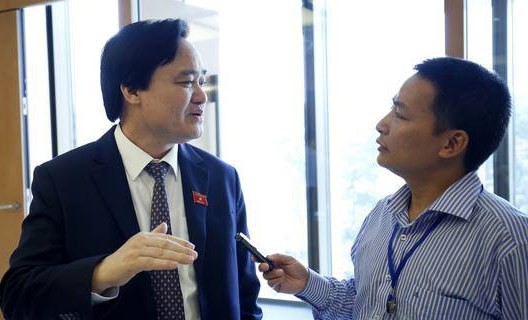 Bộ trưởng GD-ĐT: Giá dịch vụ đào tạo có nội hàm khác học phí!