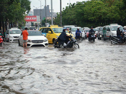 Muốn hết ngập, phải bảo vệ địa hình tự nhiên