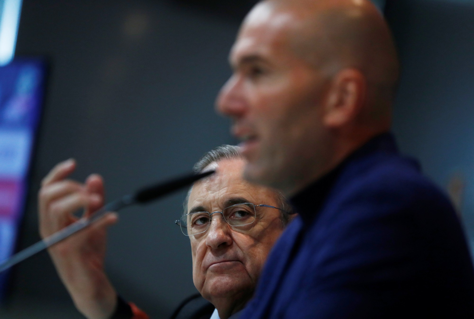 Sốc khi Zidane từ chức 5 ng&agrave;y sau chức v&ocirc; địch Champions League - Ảnh 3.
