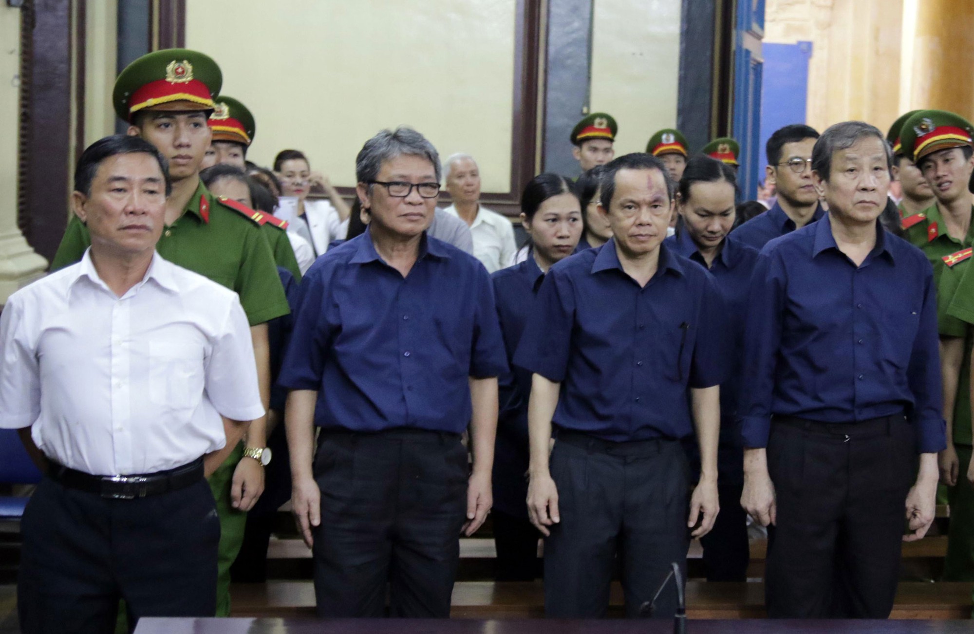 Hứa Thị Phấn lãnh 30 năm tù