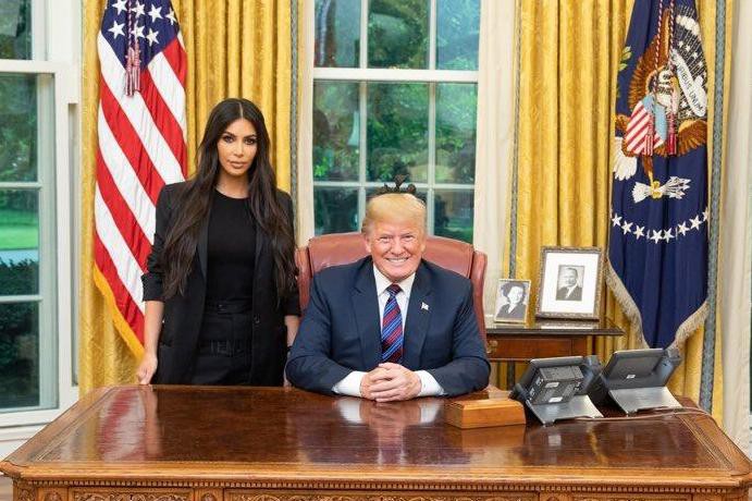 Kim "siêu vòng ba" diện kiến ông Donald Trump