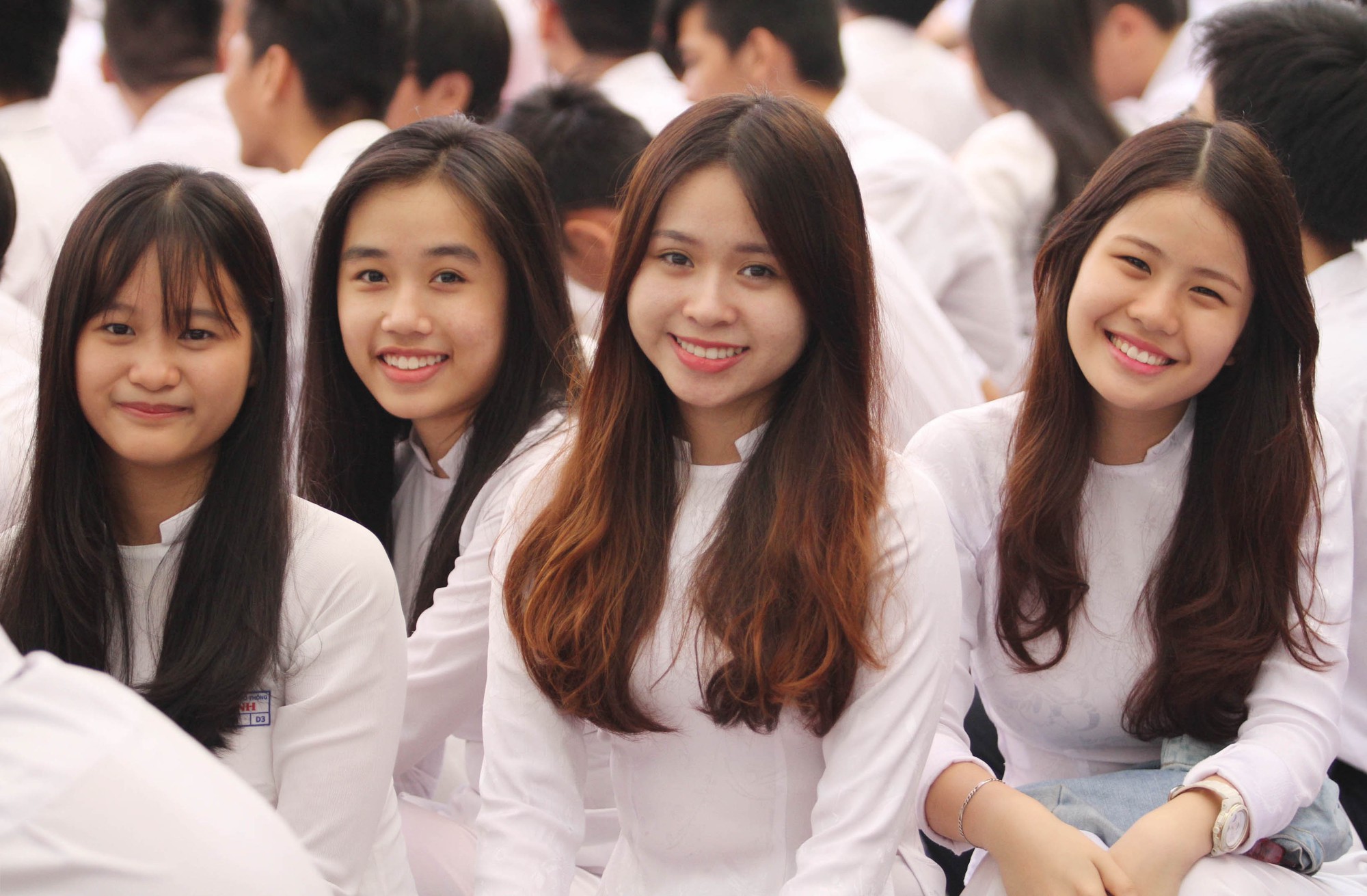 Toàn cảnh tuyển sinh tăng cường ngoại ngữ năm học 2018-2019 tại TP HCM - Ảnh 1.