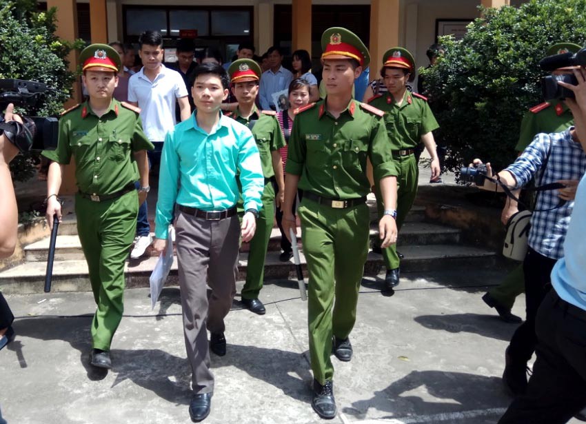 Mong tòa tuyên bác sĩ Hoàng Công Lương vô tội!