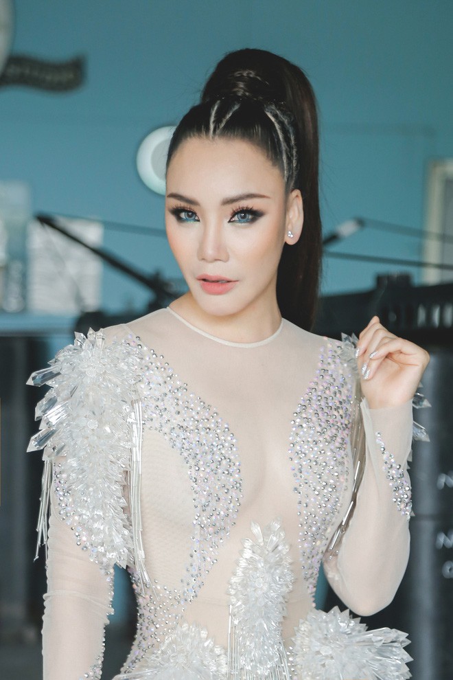 Ca sĩ Hồ Quỳnh Hương: Gạ tình, nếu có, phải từ hai phía - Ảnh 1.