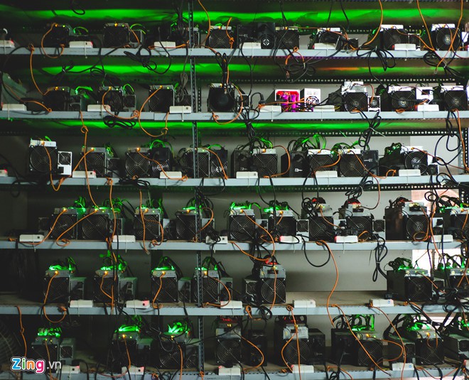 Bitcoin sắp chạm 10.000 USD, 'trâu cày' lại ồ ạt về Việt Nam