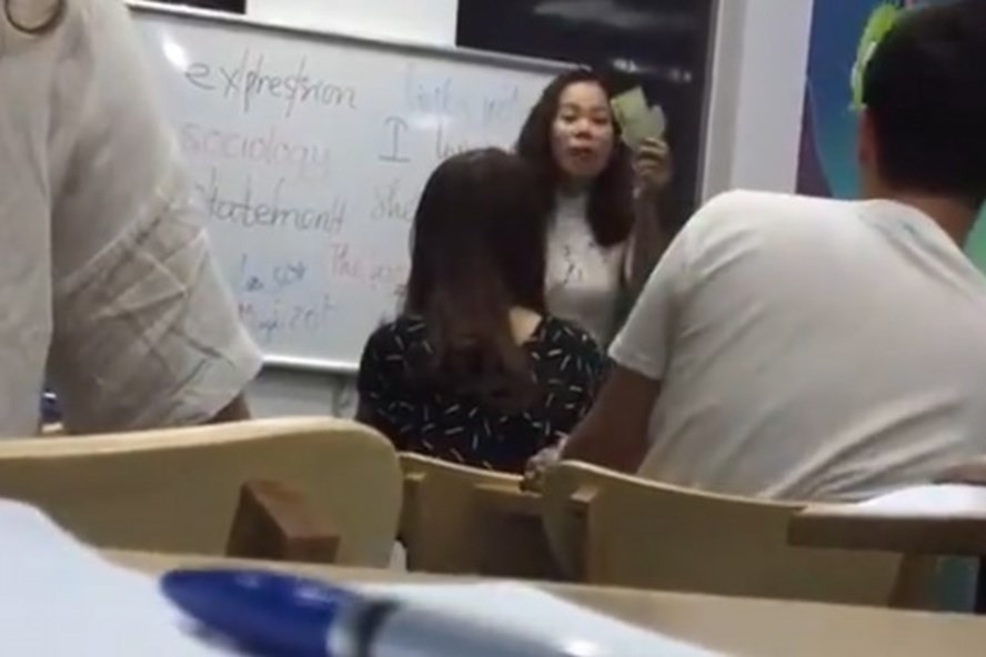 Chủ tịch Hà Nội yêu cầu xử nghiêm vụ giáo viên chửi học viên "óc lợn"
